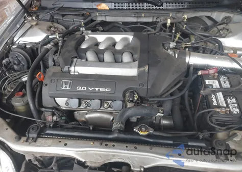 2001 Honda Accord 3.0 Ex from USA, damaged, VIN 1HGCG22561A002006